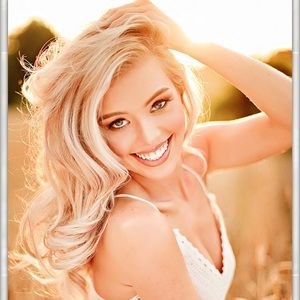 Meet your Posher, Liz